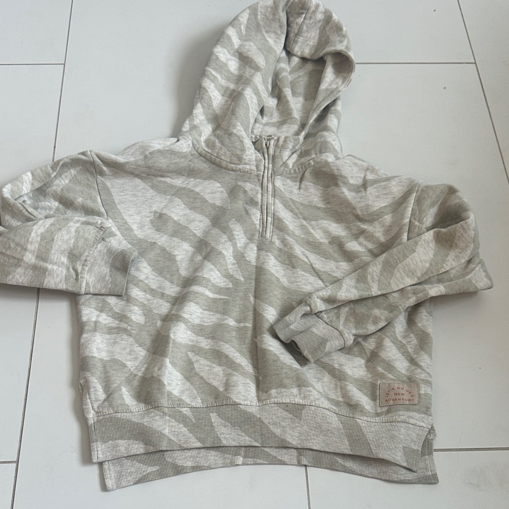 H&M girls green Zebra Print Hoodie 10/12
